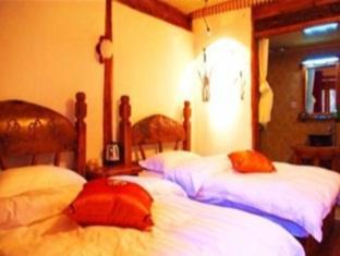 Jiuwei Life Courtyard Inn Lijiang  Bagian luar foto